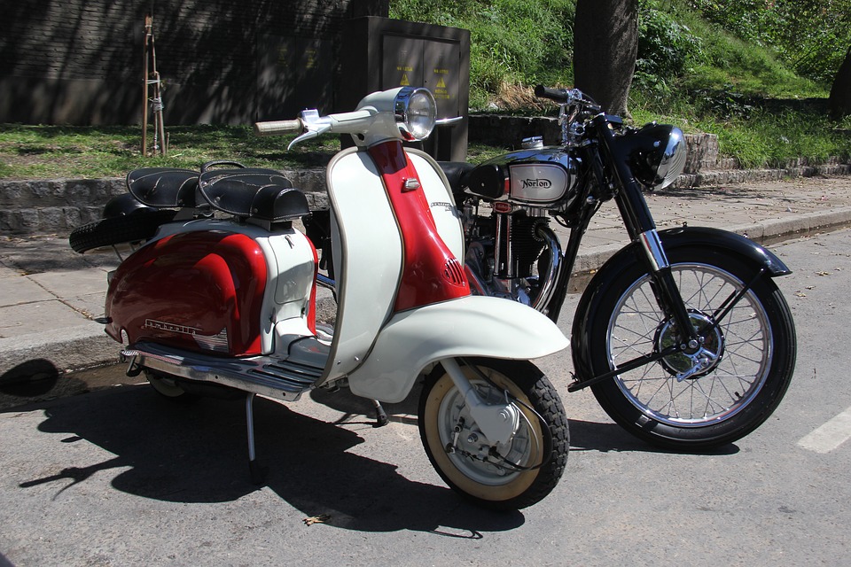 Scooter ou moto 125cm3 : lequel choisir ?