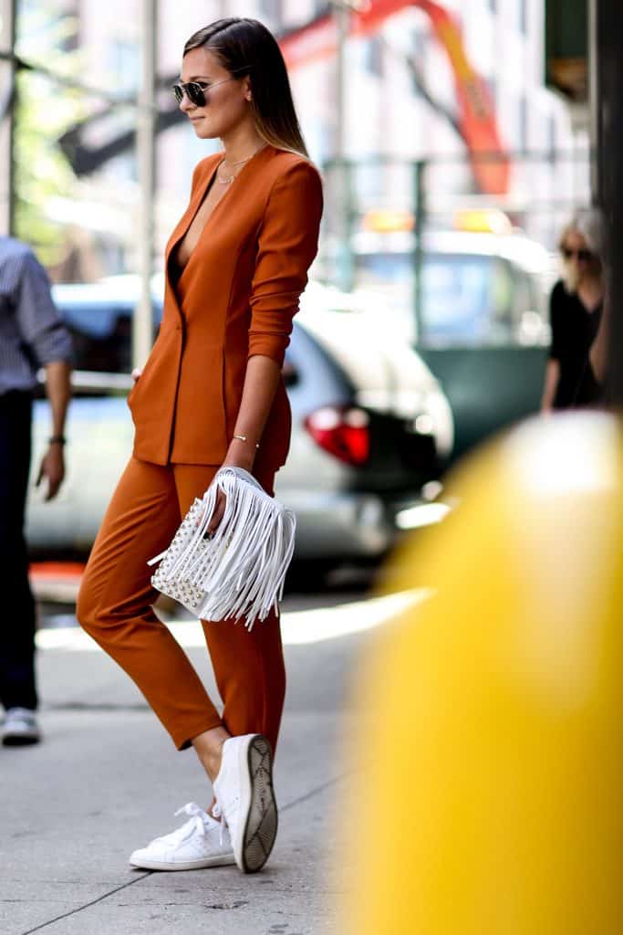 sneakers-smoking-basket-mode-look